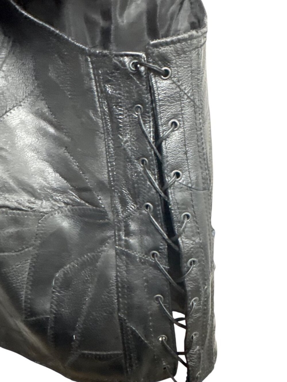 Diamond Plate Buffalo Leather Vest With Side Laces & Snap Buttons - Picture 6 of 8